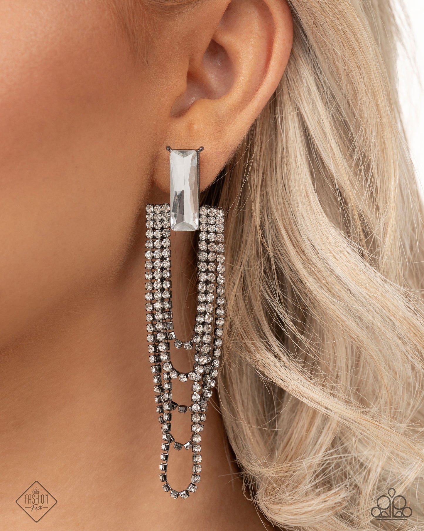 Resounding Radiance - Black