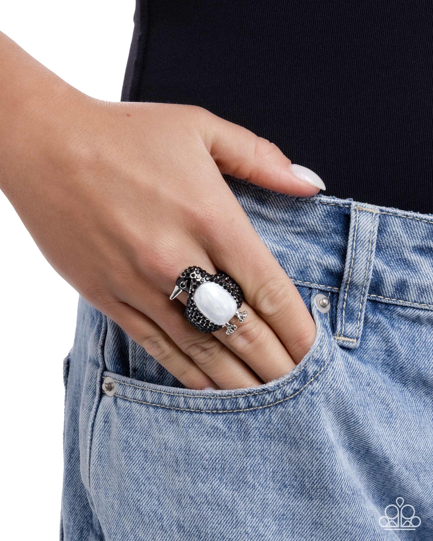 Penguin Pizzazz - Black