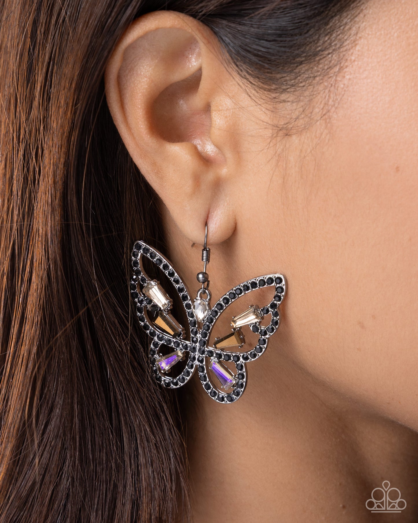 Fair Flutter - Black
