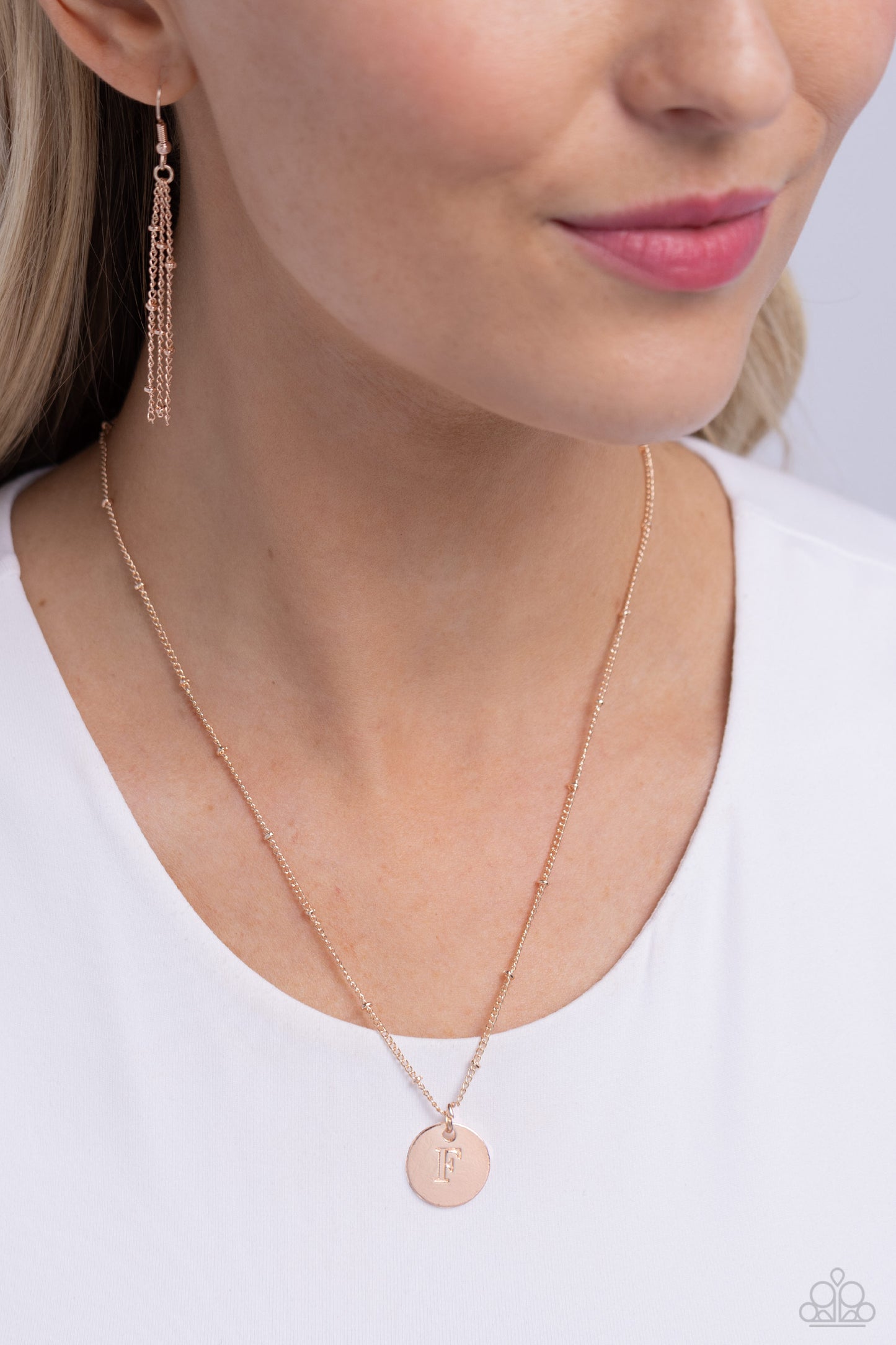 Initial Elegance - Rose Gold - F