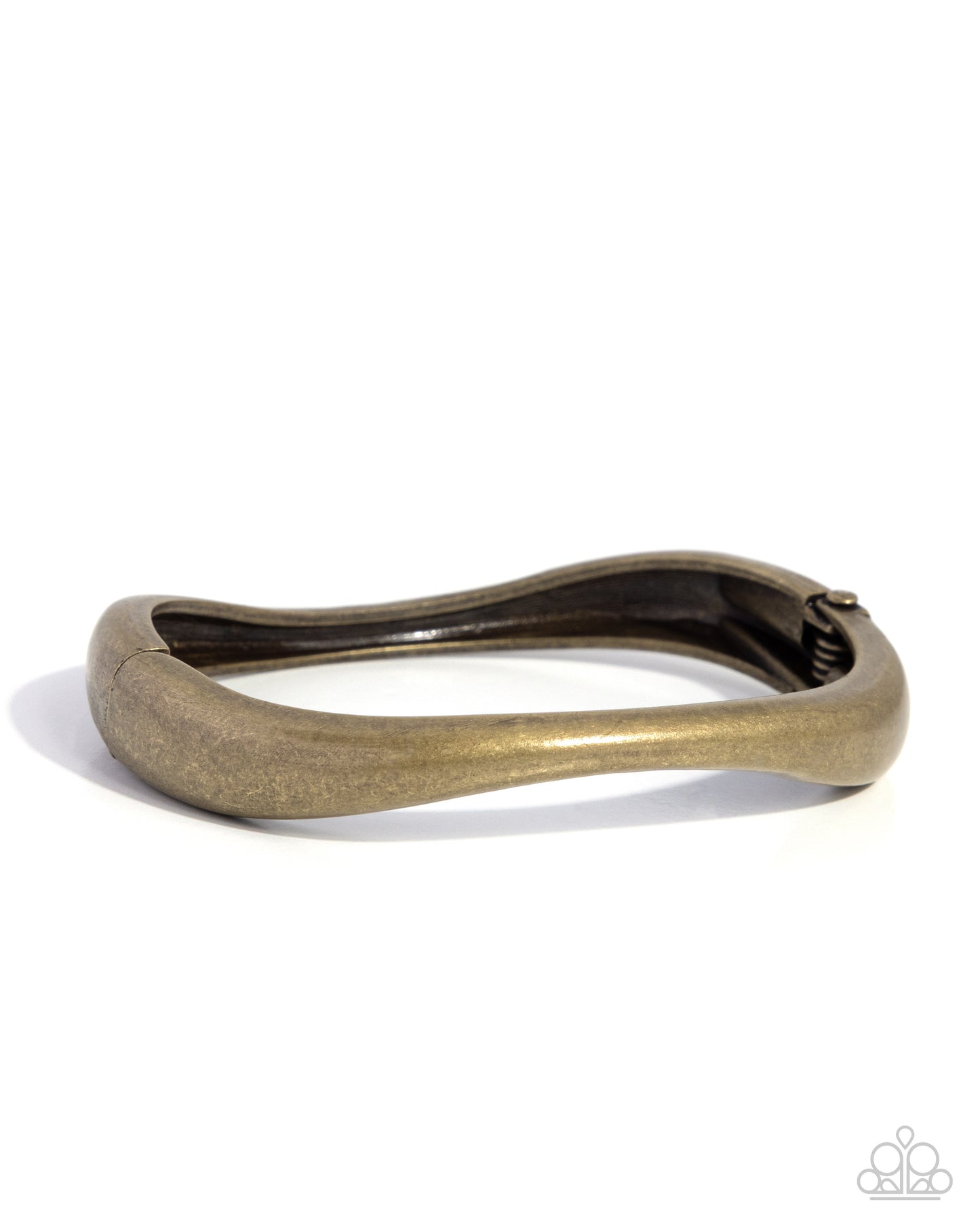 Metallic Main Attraction - Brass