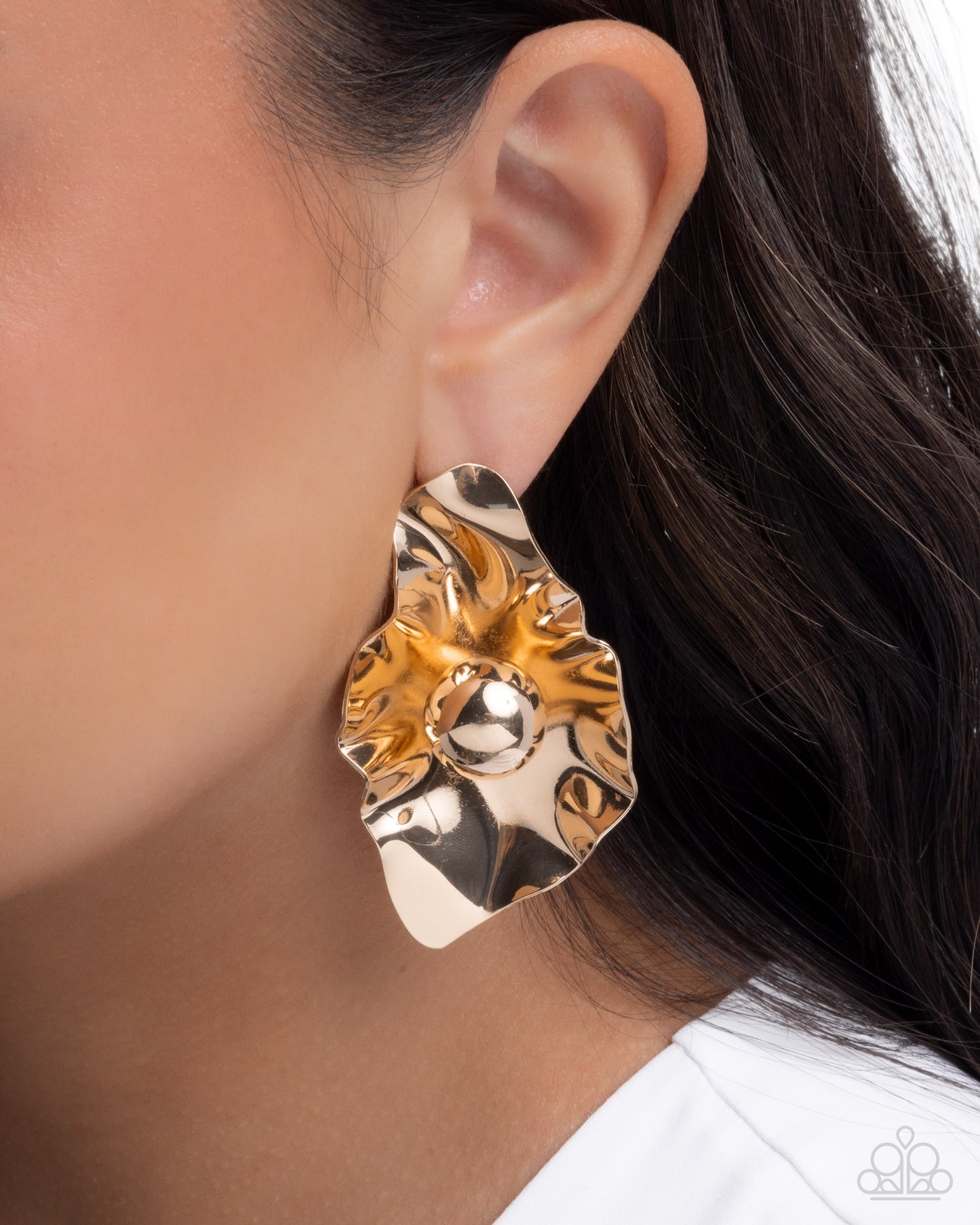 Crinkled Catwalk - Gold