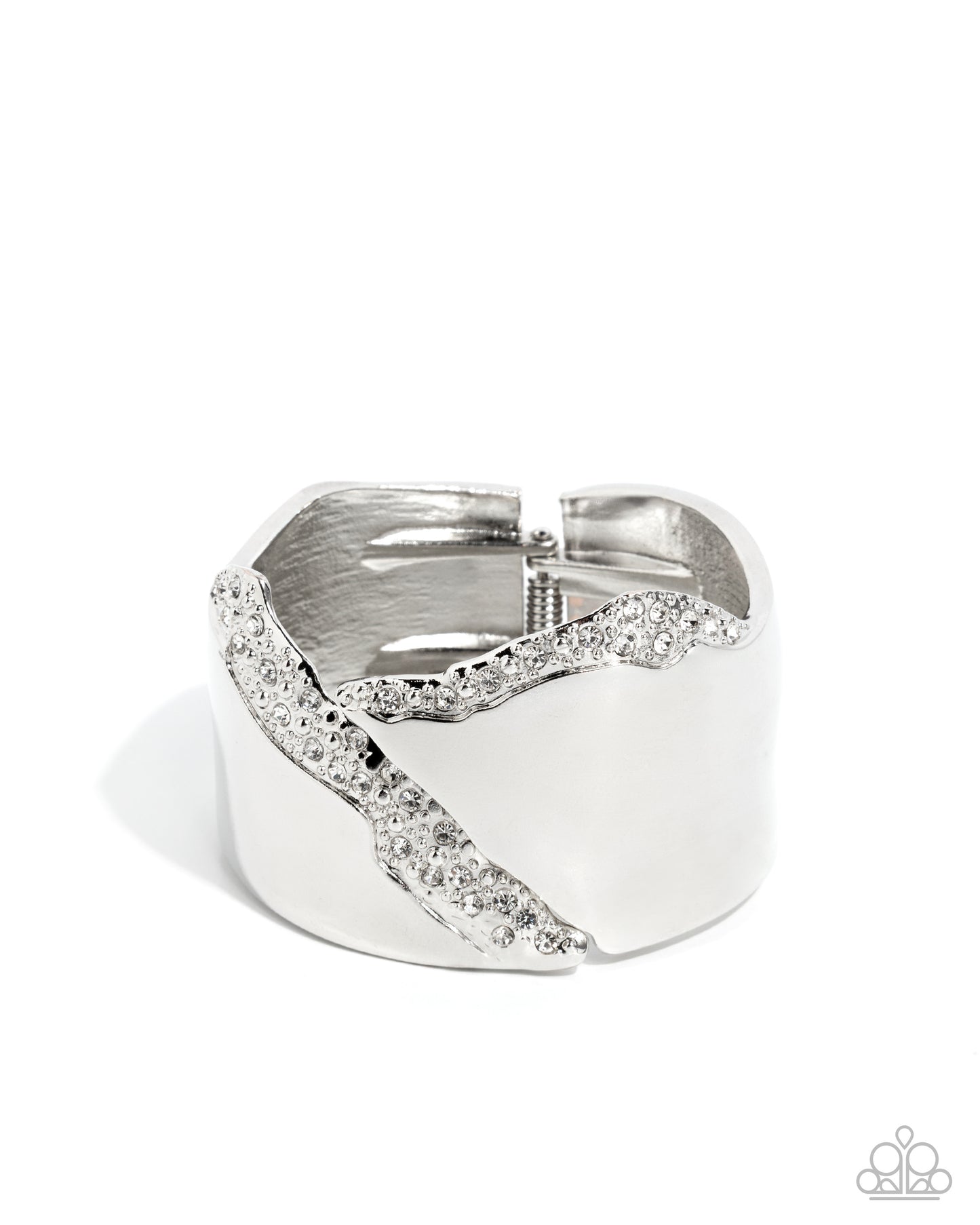 Twinkly Traverse - White