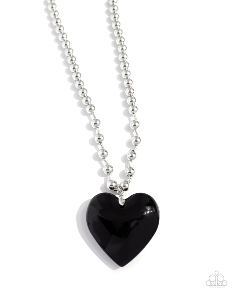 Romantic Residence - Black