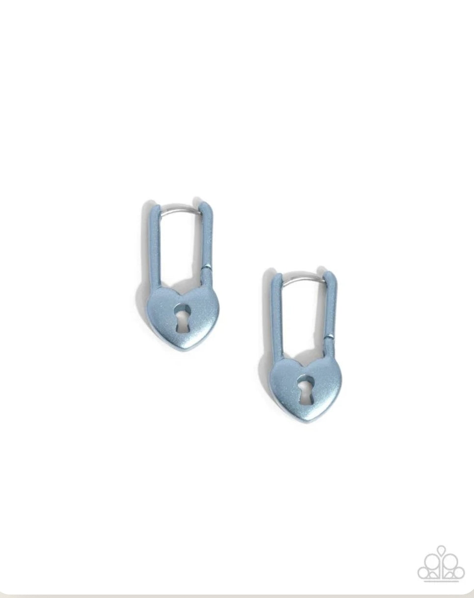 Pampered Padlock - Blue