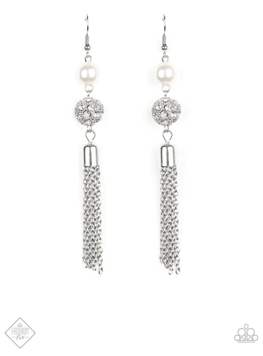 Going DIOR to DIOR - White