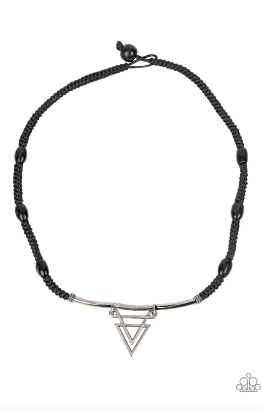Arrowed Admiral - Black