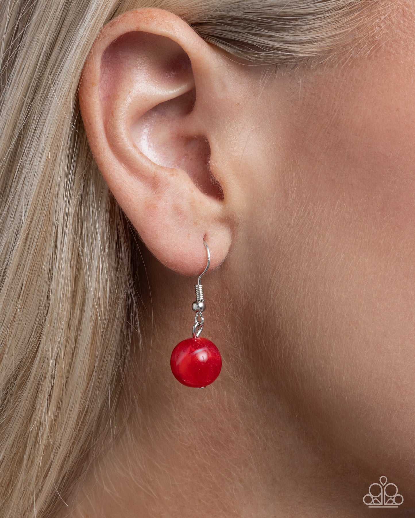 Serendipitous Statement - Red
