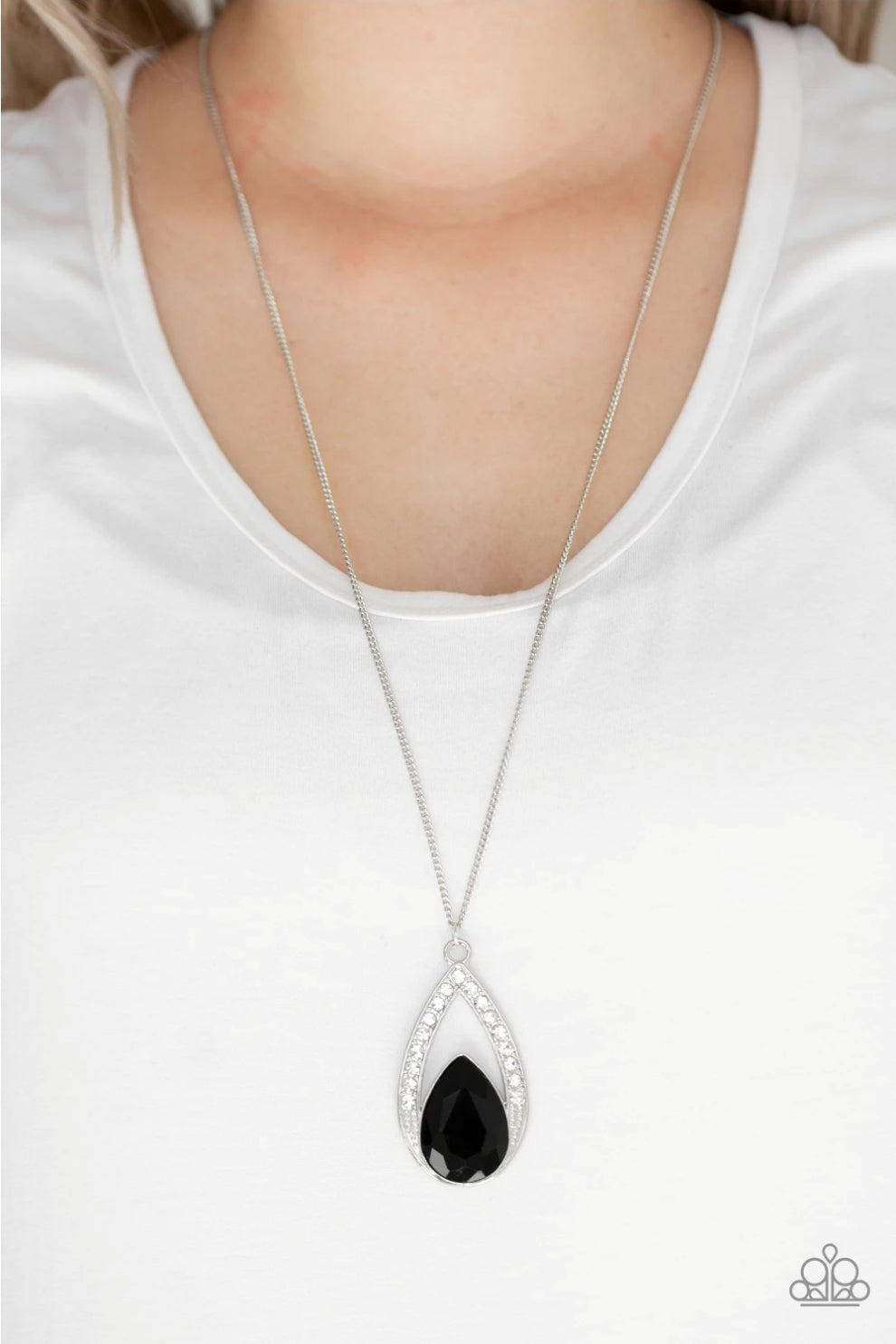 Notorious Noble-Black Necklace