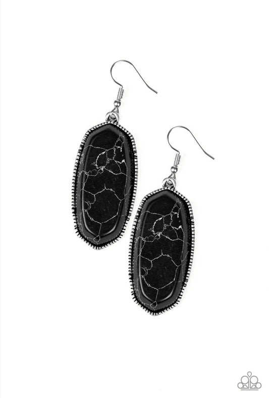 Stone Quest-Black Earring