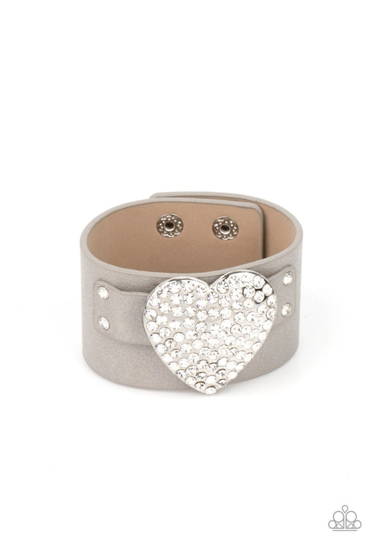 Flauntable Flirt - Silver