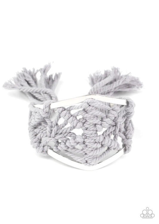 Macrame Modr-Silver
