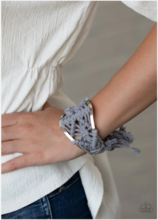 Macrame Modr-Silver