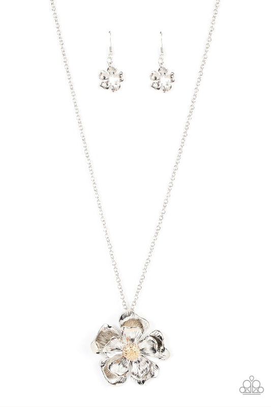 Homegrown Glamour-Silver