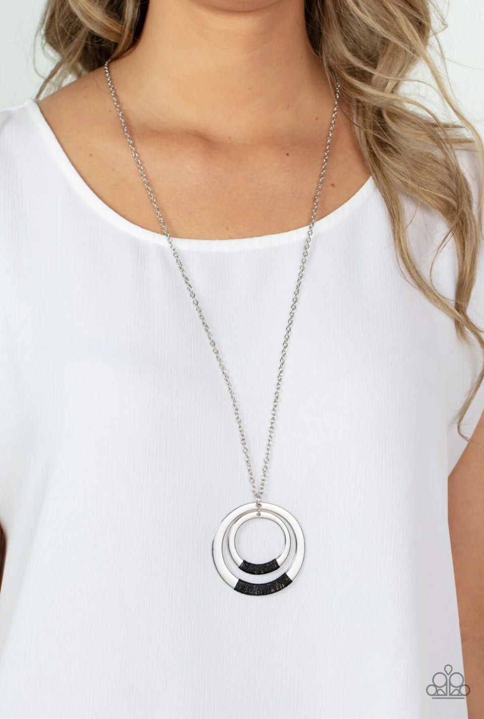 Authentic Attitude - Black